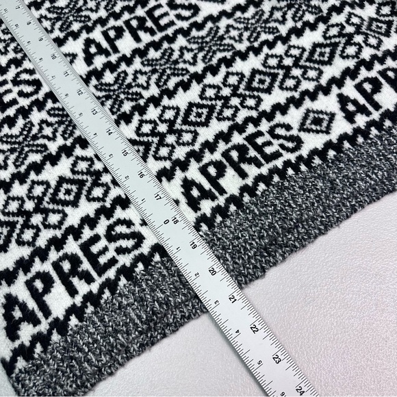 a new day Black and White Patterned Crew Neck Sweater - Picture 10 of 10